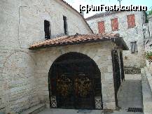 [P36] biserica din Kassandreia imagine exterioara » foto by sandu.53
 - 
<span class="allrVoted glyphicon glyphicon-heart hidden" id="av144221"></span>
<a class="m-l-10 hidden" id="sv144221" onclick="voting_Foto_DelVot(,144221,4378)" role="button">șterge vot <span class="glyphicon glyphicon-remove"></span></a>
<a id="v9144221" class=" c-red"  onclick="voting_Foto_SetVot(144221)" role="button"><span class="glyphicon glyphicon-heart-empty"></span> <b>LIKE</b> = Votează poza</a> <img class="hidden"  id="f144221W9" src="/imagini/loader.gif" border="0" /><span class="AjErrMes hidden" id="e144221ErM"></span>