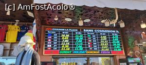 [P02] Piața Jemaâ El Fna, casă de schimb valutar » foto by irinad
 - 
<span class="allrVoted glyphicon glyphicon-heart hidden" id="av1509027"></span>
<a class="m-l-10 hidden" id="sv1509027" onclick="voting_Foto_DelVot(,1509027,4416)" role="button">șterge vot <span class="glyphicon glyphicon-remove"></span></a>
<a id="v91509027" class=" c-red"  onclick="voting_Foto_SetVot(1509027)" role="button"><span class="glyphicon glyphicon-heart-empty"></span> <b>LIKE</b> = Votează poza</a> <img class="hidden"  id="f1509027W9" src="/imagini/loader.gif" border="0" /><span class="AjErrMes hidden" id="e1509027ErM"></span>