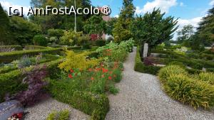 [P64] De prin sate / noi avem cimitirul vesel, la ei e cimitirul grădină » foto by Dragoș_MD
 - 
<span class="allrVoted glyphicon glyphicon-heart hidden" id="av1512582"></span>
<a class="m-l-10 hidden" id="sv1512582" onclick="voting_Foto_DelVot(,1512582,4424)" role="button">șterge vot <span class="glyphicon glyphicon-remove"></span></a>
<a id="v91512582" class=" c-red"  onclick="voting_Foto_SetVot(1512582)" role="button"><span class="glyphicon glyphicon-heart-empty"></span> <b>LIKE</b> = Votează poza</a> <img class="hidden"  id="f1512582W9" src="/imagini/loader.gif" border="0" /><span class="AjErrMes hidden" id="e1512582ErM"></span>