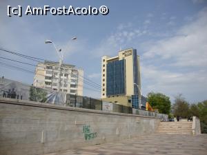 [P19] Hotelul Vega - o unitate de cazare aflată în vecinătatea falezei.  » foto by Floryn81
 - 
<span class="allrVoted glyphicon glyphicon-heart hidden" id="av852609"></span>
<a class="m-l-10 hidden" id="sv852609" onclick="voting_Foto_DelVot(,852609,4457)" role="button">șterge vot <span class="glyphicon glyphicon-remove"></span></a>
<a id="v9852609" class=" c-red"  onclick="voting_Foto_SetVot(852609)" role="button"><span class="glyphicon glyphicon-heart-empty"></span> <b>LIKE</b> = Votează poza</a> <img class="hidden"  id="f852609W9" src="/imagini/loader.gif" border="0" /><span class="AjErrMes hidden" id="e852609ErM"></span>