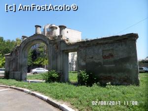[P78] Poarta turcească de pe strada Egalității - se observă vechea structură de cărămidă » foto by Alina53
 - 
<span class="allrVoted glyphicon glyphicon-heart hidden" id="av884022"></span>
<a class="m-l-10 hidden" id="sv884022" onclick="voting_Foto_DelVot(,884022,4457)" role="button">șterge vot <span class="glyphicon glyphicon-remove"></span></a>
<a id="v9884022" class=" c-red"  onclick="voting_Foto_SetVot(884022)" role="button"><span class="glyphicon glyphicon-heart-empty"></span> <b>LIKE</b> = Votează poza</a> <img class="hidden"  id="f884022W9" src="/imagini/loader.gif" border="0" /><span class="AjErrMes hidden" id="e884022ErM"></span>
