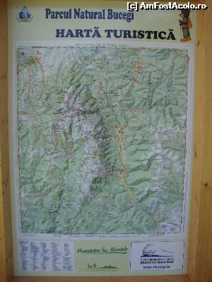 [P74] În exteriorul Centrului de vizitare ”Alexandru Beldie” pentru Parcul Natural Bucegi este expusă harta turistică a Parcului Natural Bucegi.  » foto by Floryn81
 - 
<span class="allrVoted glyphicon glyphicon-heart hidden" id="av639892"></span>
<a class="m-l-10 hidden" id="sv639892" onclick="voting_Foto_DelVot(,639892,4537)" role="button">șterge vot <span class="glyphicon glyphicon-remove"></span></a>
<a id="v9639892" class=" c-red"  onclick="voting_Foto_SetVot(639892)" role="button"><span class="glyphicon glyphicon-heart-empty"></span> <b>LIKE</b> = Votează poza</a> <img class="hidden"  id="f639892W9" src="/imagini/loader.gif" border="0" /><span class="AjErrMes hidden" id="e639892ErM"></span>