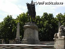 [P12] Statuia ecvestră a regelui Kaiser Wilhelm I, din Karlsplatz » foto by Costi
 - 
<span class="allrVoted glyphicon glyphicon-heart hidden" id="av69531"></span>
<a class="m-l-10 hidden" id="sv69531" onclick="voting_Foto_DelVot(,69531,4539)" role="button">șterge vot <span class="glyphicon glyphicon-remove"></span></a>
<a id="v969531" class=" c-red"  onclick="voting_Foto_SetVot(69531)" role="button"><span class="glyphicon glyphicon-heart-empty"></span> <b>LIKE</b> = Votează poza</a> <img class="hidden"  id="f69531W9" src="/imagini/loader.gif" border="0" /><span class="AjErrMes hidden" id="e69531ErM"></span>