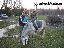 [P13] Clubul de Calarie Riding - Cristiana se pregateste de tur. » foto by Horia
 - 
<span class="allrVoted glyphicon glyphicon-heart hidden" id="av173314"></span>
<a class="m-l-10 hidden" id="sv173314" onclick="voting_Foto_DelVot(,173314,4638)" role="button">șterge vot <span class="glyphicon glyphicon-remove"></span></a>
<a id="v9173314" class=" c-red"  onclick="voting_Foto_SetVot(173314)" role="button"><span class="glyphicon glyphicon-heart-empty"></span> <b>LIKE</b> = Votează poza</a> <img class="hidden"  id="f173314W9" src="/imagini/loader.gif" border="0" /><span class="AjErrMes hidden" id="e173314ErM"></span>