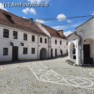 [P12] Brașov, Cetățuia de la Straja, Clădirile interioare zidurilor, mai demult restaurant în partea stângă și Gangul Turnului de Intrare, se vede puțin din Curtea interioară » foto by mprofeanu
 - 
<span class="allrVoted glyphicon glyphicon-heart hidden" id="av1436558"></span>
<a class="m-l-10 hidden" id="sv1436558" onclick="voting_Foto_DelVot(,1436558,4703)" role="button">șterge vot <span class="glyphicon glyphicon-remove"></span></a>
<a id="v91436558" class=" c-red"  onclick="voting_Foto_SetVot(1436558)" role="button"><span class="glyphicon glyphicon-heart-empty"></span> <b>LIKE</b> = Votează poza</a> <img class="hidden"  id="f1436558W9" src="/imagini/loader.gif" border="0" /><span class="AjErrMes hidden" id="e1436558ErM"></span>