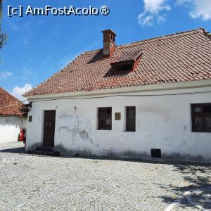 [P27] Brașov, Cetățuia de la Straja, Clădire dinspre est, Vinotecă în urmă cu ceva ani » foto by mprofeanu
 - 
<span class="allrVoted glyphicon glyphicon-heart hidden" id="av1436573"></span>
<a class="m-l-10 hidden" id="sv1436573" onclick="voting_Foto_DelVot(,1436573,4703)" role="button">șterge vot <span class="glyphicon glyphicon-remove"></span></a>
<a id="v91436573" class=" c-red"  onclick="voting_Foto_SetVot(1436573)" role="button"><span class="glyphicon glyphicon-heart-empty"></span> <b>LIKE</b> = Votează poza</a> <img class="hidden"  id="f1436573W9" src="/imagini/loader.gif" border="0" /><span class="AjErrMes hidden" id="e1436573ErM"></span>