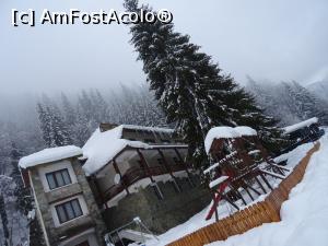 [P05] Cabana Voina sub asediul zăpezii.  » foto by tata123 🔱
 - 
<span class="allrVoted glyphicon glyphicon-heart hidden" id="av1052871"></span>
<a class="m-l-10 hidden" id="sv1052871" onclick="voting_Foto_DelVot(,1052871,4725)" role="button">șterge vot <span class="glyphicon glyphicon-remove"></span></a>
<a id="v91052871" class=" c-red"  onclick="voting_Foto_SetVot(1052871)" role="button"><span class="glyphicon glyphicon-heart-empty"></span> <b>LIKE</b> = Votează poza</a> <img class="hidden"  id="f1052871W9" src="/imagini/loader.gif" border="0" /><span class="AjErrMes hidden" id="e1052871ErM"></span>