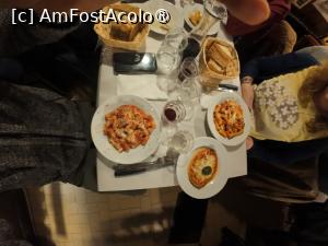 [P25] Alfredo e Ada - comanda noastră » foto by Dragoș_MD
 - 
<span class="allrVoted glyphicon glyphicon-heart hidden" id="av1473266"></span>
<a class="m-l-10 hidden" id="sv1473266" onclick="voting_Foto_DelVot(,1473266,4732)" role="button">șterge vot <span class="glyphicon glyphicon-remove"></span></a>
<a id="v91473266" class=" c-red"  onclick="voting_Foto_SetVot(1473266)" role="button"><span class="glyphicon glyphicon-heart-empty"></span> <b>LIKE</b> = Votează poza</a> <img class="hidden"  id="f1473266W9" src="/imagini/loader.gif" border="0" /><span class="AjErrMes hidden" id="e1473266ErM"></span>