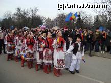 [P16] românii se distrează indiferent de vârstă aici la Alba Iulia » foto by RobertCodescu
 - 
<span class="allrVoted glyphicon glyphicon-heart hidden" id="av195151"></span>
<a class="m-l-10 hidden" id="sv195151" onclick="voting_Foto_DelVot(,195151,4738)" role="button">șterge vot <span class="glyphicon glyphicon-remove"></span></a>
<a id="v9195151" class=" c-red"  onclick="voting_Foto_SetVot(195151)" role="button"><span class="glyphicon glyphicon-heart-empty"></span> <b>LIKE</b> = Votează poza</a> <img class="hidden"  id="f195151W9" src="/imagini/loader.gif" border="0" /><span class="AjErrMes hidden" id="e195151ErM"></span>