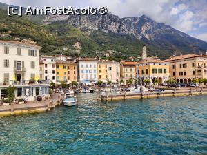 [P29] Portul de ambarcațiuni din Gargnano » foto by crismis
 - 
<span class="allrVoted glyphicon glyphicon-heart hidden" id="av1514918"></span>
<a class="m-l-10 hidden" id="sv1514918" onclick="voting_Foto_DelVot(,1514918,4749)" role="button">șterge vot <span class="glyphicon glyphicon-remove"></span></a>
<a id="v91514918" class=" c-red"  onclick="voting_Foto_SetVot(1514918)" role="button"><span class="glyphicon glyphicon-heart-empty"></span> <b>LIKE</b> = Votează poza</a> <img class="hidden"  id="f1514918W9" src="/imagini/loader.gif" border="0" /><span class="AjErrMes hidden" id="e1514918ErM"></span>