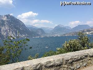 [P02] Venind de la Riva del Garda catre Malcesine » foto by Aurici
 - 
<span class="allrVoted glyphicon glyphicon-heart hidden" id="av673497"></span>
<a class="m-l-10 hidden" id="sv673497" onclick="voting_Foto_DelVot(,673497,4749)" role="button">șterge vot <span class="glyphicon glyphicon-remove"></span></a>
<a id="v9673497" class=" c-red"  onclick="voting_Foto_SetVot(673497)" role="button"><span class="glyphicon glyphicon-heart-empty"></span> <b>LIKE</b> = Votează poza</a> <img class="hidden"  id="f673497W9" src="/imagini/loader.gif" border="0" /><span class="AjErrMes hidden" id="e673497ErM"></span>