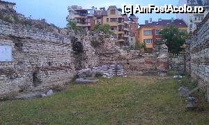 [P11] Băile reci (Frigidarium) de la Termele Romane, Varna, Bulgaria.  » foto by traian.leuca †
 - 
<span class="allrVoted glyphicon glyphicon-heart hidden" id="av426643"></span>
<a class="m-l-10 hidden" id="sv426643" onclick="voting_Foto_DelVot(,426643,4765)" role="button">șterge vot <span class="glyphicon glyphicon-remove"></span></a>
<a id="v9426643" class=" c-red"  onclick="voting_Foto_SetVot(426643)" role="button"><span class="glyphicon glyphicon-heart-empty"></span> <b>LIKE</b> = Votează poza</a> <img class="hidden"  id="f426643W9" src="/imagini/loader.gif" border="0" /><span class="AjErrMes hidden" id="e426643ErM"></span>