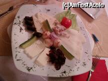[P11] Aperitivul - platou taranesc cu branzeturi si afumaturi » foto by dananecula*
 - 
<span class="allrVoted glyphicon glyphicon-heart hidden" id="av185769"></span>
<a class="m-l-10 hidden" id="sv185769" onclick="voting_Foto_DelVot(,185769,4769)" role="button">șterge vot <span class="glyphicon glyphicon-remove"></span></a>
<a id="v9185769" class=" c-red"  onclick="voting_Foto_SetVot(185769)" role="button"><span class="glyphicon glyphicon-heart-empty"></span> <b>LIKE</b> = Votează poza</a> <img class="hidden"  id="f185769W9" src="/imagini/loader.gif" border="0" /><span class="AjErrMes hidden" id="e185769ErM"></span>