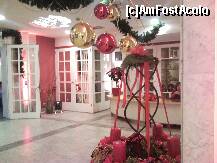 [P16] hotelul Ananas Viena- aranjamentele de la receptie » foto by kmy
 - 
<span class="allrVoted glyphicon glyphicon-heart hidden" id="av172180"></span>
<a class="m-l-10 hidden" id="sv172180" onclick="voting_Foto_DelVot(,172180,4851)" role="button">șterge vot <span class="glyphicon glyphicon-remove"></span></a>
<a id="v9172180" class=" c-red"  onclick="voting_Foto_SetVot(172180)" role="button"><span class="glyphicon glyphicon-heart-empty"></span> <b>LIKE</b> = Votează poza</a> <img class="hidden"  id="f172180W9" src="/imagini/loader.gif" border="0" /><span class="AjErrMes hidden" id="e172180ErM"></span>