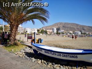 [P26] La plajă în cosmopolitul Los Cristianos » foto by crismis
 - 
<span class="allrVoted glyphicon glyphicon-heart hidden" id="av1147144"></span>
<a class="m-l-10 hidden" id="sv1147144" onclick="voting_Foto_DelVot(,1147144,4873)" role="button">șterge vot <span class="glyphicon glyphicon-remove"></span></a>
<a id="v91147144" class=" c-red"  onclick="voting_Foto_SetVot(1147144)" role="button"><span class="glyphicon glyphicon-heart-empty"></span> <b>LIKE</b> = Votează poza</a> <img class="hidden"  id="f1147144W9" src="/imagini/loader.gif" border="0" /><span class="AjErrMes hidden" id="e1147144ErM"></span>