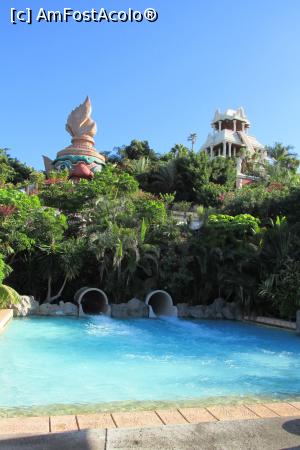 [P87] Siam Park » foto by Alina Roxana
 - 
<span class="allrVoted glyphicon glyphicon-heart hidden" id="av758434"></span>
<a class="m-l-10 hidden" id="sv758434" onclick="voting_Foto_DelVot(,758434,4873)" role="button">șterge vot <span class="glyphicon glyphicon-remove"></span></a>
<a id="v9758434" class=" c-red"  onclick="voting_Foto_SetVot(758434)" role="button"><span class="glyphicon glyphicon-heart-empty"></span> <b>LIKE</b> = Votează poza</a> <img class="hidden"  id="f758434W9" src="/imagini/loader.gif" border="0" /><span class="AjErrMes hidden" id="e758434ErM"></span>