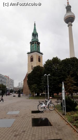 [P21] Marienkirche » foto by Carmen Ion
 - 
<span class="allrVoted glyphicon glyphicon-heart hidden" id="av1282729"></span>
<a class="m-l-10 hidden" id="sv1282729" onclick="voting_Foto_DelVot(,1282729,4900)" role="button">șterge vot <span class="glyphicon glyphicon-remove"></span></a>
<a id="v91282729" class=" c-red"  onclick="voting_Foto_SetVot(1282729)" role="button"><span class="glyphicon glyphicon-heart-empty"></span> <b>LIKE</b> = Votează poza</a> <img class="hidden"  id="f1282729W9" src="/imagini/loader.gif" border="0" /><span class="AjErrMes hidden" id="e1282729ErM"></span>