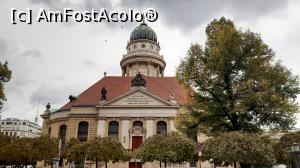 [P54] Catedrala franceză din Gendarmenmarkt » foto by Carmen Ion
 - 
<span class="allrVoted glyphicon glyphicon-heart hidden" id="av1282762"></span>
<a class="m-l-10 hidden" id="sv1282762" onclick="voting_Foto_DelVot(,1282762,4900)" role="button">șterge vot <span class="glyphicon glyphicon-remove"></span></a>
<a id="v91282762" class=" c-red"  onclick="voting_Foto_SetVot(1282762)" role="button"><span class="glyphicon glyphicon-heart-empty"></span> <b>LIKE</b> = Votează poza</a> <img class="hidden"  id="f1282762W9" src="/imagini/loader.gif" border="0" /><span class="AjErrMes hidden" id="e1282762ErM"></span>