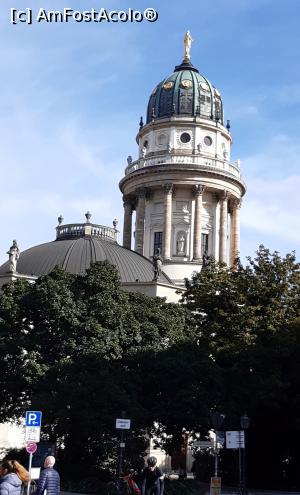 [P59] Catedrala germană din Gendarmenmarkt » foto by Carmen Ion
 - 
<span class="allrVoted glyphicon glyphicon-heart hidden" id="av1282767"></span>
<a class="m-l-10 hidden" id="sv1282767" onclick="voting_Foto_DelVot(,1282767,4900)" role="button">șterge vot <span class="glyphicon glyphicon-remove"></span></a>
<a id="v91282767" class=" c-red"  onclick="voting_Foto_SetVot(1282767)" role="button"><span class="glyphicon glyphicon-heart-empty"></span> <b>LIKE</b> = Votează poza</a> <img class="hidden"  id="f1282767W9" src="/imagini/loader.gif" border="0" /><span class="AjErrMes hidden" id="e1282767ErM"></span>