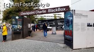 [P65] Checkpoint Charlie BlackBox » foto by Carmen Ion
 - 
<span class="allrVoted glyphicon glyphicon-heart hidden" id="av1282773"></span>
<a class="m-l-10 hidden" id="sv1282773" onclick="voting_Foto_DelVot(,1282773,4900)" role="button">șterge vot <span class="glyphicon glyphicon-remove"></span></a>
<a id="v91282773" class=" c-red"  onclick="voting_Foto_SetVot(1282773)" role="button"><span class="glyphicon glyphicon-heart-empty"></span> <b>LIKE</b> = Votează poza</a> <img class="hidden"  id="f1282773W9" src="/imagini/loader.gif" border="0" /><span class="AjErrMes hidden" id="e1282773ErM"></span>