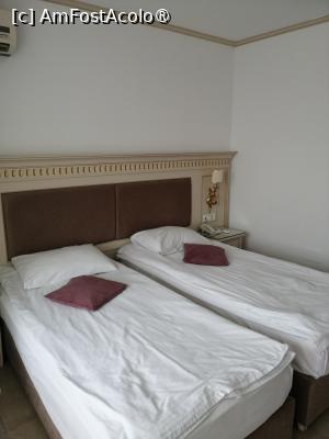 [P10] Camera 2 » foto by mmierla
 - 
<span class="allrVoted glyphicon glyphicon-heart hidden" id="av1525632"></span>
<a class="m-l-10 hidden" id="sv1525632" onclick="voting_Foto_DelVot(,1525632,4946)" role="button">șterge vot <span class="glyphicon glyphicon-remove"></span></a>
<a id="v91525632" class=" c-red"  onclick="voting_Foto_SetVot(1525632)" role="button"><span class="glyphicon glyphicon-heart-empty"></span> <b>LIKE</b> = Votează poza</a> <img class="hidden"  id="f1525632W9" src="/imagini/loader.gif" border="0" /><span class="AjErrMes hidden" id="e1525632ErM"></span>