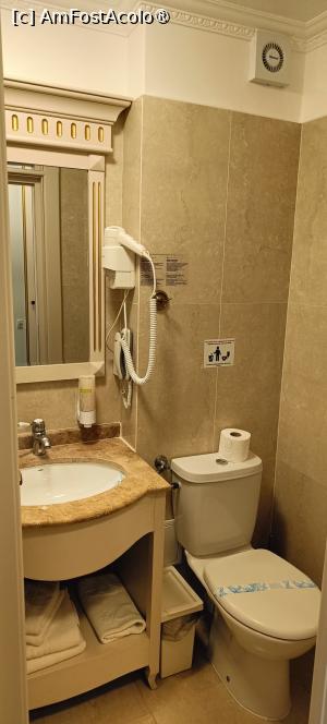 [P14] Baie cameră. » foto by tata123 🔱
 - 
<span class="allrVoted glyphicon glyphicon-heart hidden" id="av1521699"></span>
<a class="m-l-10 hidden" id="sv1521699" onclick="voting_Foto_DelVot(,1521699,4946)" role="button">șterge vot <span class="glyphicon glyphicon-remove"></span></a>
<a id="v91521699" class=" c-red"  onclick="voting_Foto_SetVot(1521699)" role="button"><span class="glyphicon glyphicon-heart-empty"></span> <b>LIKE</b> = Votează poza</a> <img class="hidden"  id="f1521699W9" src="/imagini/loader.gif" border="0" /><span class="AjErrMes hidden" id="e1521699ErM"></span>