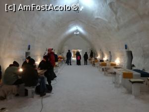 [P38] Restaurantul hotelului » foto by Mika
 - 
<span class="allrVoted glyphicon glyphicon-heart hidden" id="av1059945"></span>
<a class="m-l-10 hidden" id="sv1059945" onclick="voting_Foto_DelVot(,1059945,4967)" role="button">șterge vot <span class="glyphicon glyphicon-remove"></span></a>
<a id="v91059945" class=" c-red"  onclick="voting_Foto_SetVot(1059945)" role="button"><span class="glyphicon glyphicon-heart-empty"></span> <b>LIKE</b> = Votează poza</a> <img class="hidden"  id="f1059945W9" src="/imagini/loader.gif" border="0" /><span class="AjErrMes hidden" id="e1059945ErM"></span>