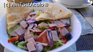 [P12] salata Cesar ? » foto by Yolanda
 - 
<span class="allrVoted glyphicon glyphicon-heart hidden" id="av1435647"></span>
<a class="m-l-10 hidden" id="sv1435647" onclick="voting_Foto_DelVot(,1435647,4997)" role="button">șterge vot <span class="glyphicon glyphicon-remove"></span></a>
<a id="v91435647" class=" c-red"  onclick="voting_Foto_SetVot(1435647)" role="button"><span class="glyphicon glyphicon-heart-empty"></span> <b>LIKE</b> = Votează poza</a> <img class="hidden"  id="f1435647W9" src="/imagini/loader.gif" border="0" /><span class="AjErrMes hidden" id="e1435647ErM"></span>