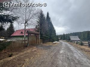 [P16] Pasul Bucin,ulițe în sat » foto by AZE
 - 
<span class="allrVoted glyphicon glyphicon-heart hidden" id="av1495370"></span>
<a class="m-l-10 hidden" id="sv1495370" onclick="voting_Foto_DelVot(,1495370,5041)" role="button">șterge vot <span class="glyphicon glyphicon-remove"></span></a>
<a id="v91495370" class=" c-red"  onclick="voting_Foto_SetVot(1495370)" role="button"><span class="glyphicon glyphicon-heart-empty"></span> <b>LIKE</b> = Votează poza</a> <img class="hidden"  id="f1495370W9" src="/imagini/loader.gif" border="0" /><span class="AjErrMes hidden" id="e1495370ErM"></span>