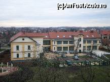 [P11] Cetatea din Gyula - vedere de sus, spre hotelul din spatele cetatii » foto by presario
 - 
<span class="allrVoted glyphicon glyphicon-heart hidden" id="av53788"></span>
<a class="m-l-10 hidden" id="sv53788" onclick="voting_Foto_DelVot(,53788,5072)" role="button">șterge vot <span class="glyphicon glyphicon-remove"></span></a>
<a id="v953788" class=" c-red"  onclick="voting_Foto_SetVot(53788)" role="button"><span class="glyphicon glyphicon-heart-empty"></span> <b>LIKE</b> = Votează poza</a> <img class="hidden"  id="f53788W9" src="/imagini/loader.gif" border="0" /><span class="AjErrMes hidden" id="e53788ErM"></span>