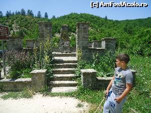 [P17] un monument al căpitanului Arkoudas (nu e băieţelul cu sabia!)  » foto by marocanu21
 - 
<span class="allrVoted glyphicon glyphicon-heart hidden" id="av542650"></span>
<a class="m-l-10 hidden" id="sv542650" onclick="voting_Foto_DelVot(,542650,5075)" role="button">șterge vot <span class="glyphicon glyphicon-remove"></span></a>
<a id="v9542650" class=" c-red"  onclick="voting_Foto_SetVot(542650)" role="button"><span class="glyphicon glyphicon-heart-empty"></span> <b>LIKE</b> = Votează poza</a> <img class="hidden"  id="f542650W9" src="/imagini/loader.gif" border="0" /><span class="AjErrMes hidden" id="e542650ErM"></span>