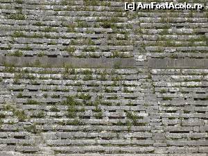 [P10] Detaliu asupra rândurilor din amfiteatrul de la Dodona » foto by irinad
 - 
<span class="allrVoted glyphicon glyphicon-heart hidden" id="av624674"></span>
<a class="m-l-10 hidden" id="sv624674" onclick="voting_Foto_DelVot(,624674,5075)" role="button">șterge vot <span class="glyphicon glyphicon-remove"></span></a>
<a id="v9624674" class=" c-red"  onclick="voting_Foto_SetVot(624674)" role="button"><span class="glyphicon glyphicon-heart-empty"></span> <b>LIKE</b> = Votează poza</a> <img class="hidden"  id="f624674W9" src="/imagini/loader.gif" border="0" /><span class="AjErrMes hidden" id="e624674ErM"></span>