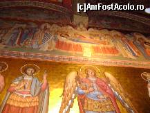 [P18] Manastirea Putna - picturi interioare din biserica » foto by biancuta
 - 
<span class="allrVoted glyphicon glyphicon-heart hidden" id="av141733"></span>
<a class="m-l-10 hidden" id="sv141733" onclick="voting_Foto_DelVot(,141733,5114)" role="button">șterge vot <span class="glyphicon glyphicon-remove"></span></a>
<a id="v9141733" class=" c-red"  onclick="voting_Foto_SetVot(141733)" role="button"><span class="glyphicon glyphicon-heart-empty"></span> <b>LIKE</b> = Votează poza</a> <img class="hidden"  id="f141733W9" src="/imagini/loader.gif" border="0" /><span class="AjErrMes hidden" id="e141733ErM"></span>