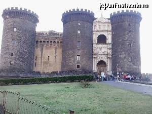 P02 [OCT-2013] Castel Nuovo