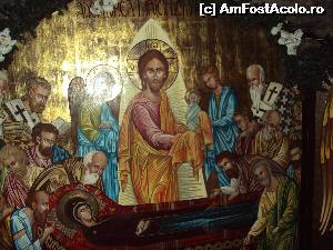 [P18] Altă icoană pe lemn din peştera Sfântului Andrei.  » foto by Carmen Ion
 - 
<span class="allrVoted glyphicon glyphicon-heart hidden" id="av656032"></span>
<a class="m-l-10 hidden" id="sv656032" onclick="voting_Foto_DelVot(,656032,5136)" role="button">șterge vot <span class="glyphicon glyphicon-remove"></span></a>
<a id="v9656032" class=" c-red"  onclick="voting_Foto_SetVot(656032)" role="button"><span class="glyphicon glyphicon-heart-empty"></span> <b>LIKE</b> = Votează poza</a> <img class="hidden"  id="f656032W9" src="/imagini/loader.gif" border="0" /><span class="AjErrMes hidden" id="e656032ErM"></span>