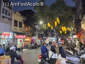 [P83] Hanoi - centru vechi » foto by crismis
 - 
<span class="allrVoted glyphicon glyphicon-heart hidden" id="av1534601"></span>
<a class="m-l-10 hidden" id="sv1534601" onclick="voting_Foto_DelVot(,1534601,5166)" role="button">șterge vot <span class="glyphicon glyphicon-remove"></span></a>
<a id="v91534601" class=" c-red"  onclick="voting_Foto_SetVot(1534601)" role="button"><span class="glyphicon glyphicon-heart-empty"></span> <b>LIKE</b> = Votează poza</a> <img class="hidden"  id="f1534601W9" src="/imagini/loader.gif" border="0" /><span class="AjErrMes hidden" id="e1534601ErM"></span>