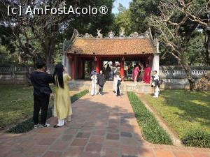 [P95] La pas prin Hanoi » foto by crismis
 - 
<span class="allrVoted glyphicon glyphicon-heart hidden" id="av1534613"></span>
<a class="m-l-10 hidden" id="sv1534613" onclick="voting_Foto_DelVot(,1534613,5166)" role="button">șterge vot <span class="glyphicon glyphicon-remove"></span></a>
<a id="v91534613" class=" c-red"  onclick="voting_Foto_SetVot(1534613)" role="button"><span class="glyphicon glyphicon-heart-empty"></span> <b>LIKE</b> = Votează poza</a> <img class="hidden"  id="f1534613W9" src="/imagini/loader.gif" border="0" /><span class="AjErrMes hidden" id="e1534613ErM"></span>