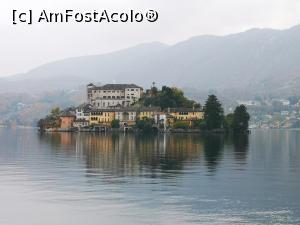 [P50] Isola San Giulio » foto by crismis
 - 
<span class="allrVoted glyphicon glyphicon-heart hidden" id="av1274409"></span>
<a class="m-l-10 hidden" id="sv1274409" onclick="voting_Foto_DelVot(,1274409,5274)" role="button">șterge vot <span class="glyphicon glyphicon-remove"></span></a>
<a id="v91274409" class=" c-red"  onclick="voting_Foto_SetVot(1274409)" role="button"><span class="glyphicon glyphicon-heart-empty"></span> <b>LIKE</b> = Votează poza</a> <img class="hidden"  id="f1274409W9" src="/imagini/loader.gif" border="0" /><span class="AjErrMes hidden" id="e1274409ErM"></span>