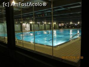 [P12] piscina interioara avea citiva inotatori » foto by adri-nico
 - 
<span class="allrVoted glyphicon glyphicon-heart hidden" id="av726894"></span>
<a class="m-l-10 hidden" id="sv726894" onclick="voting_Foto_DelVot(,726894,5336)" role="button">șterge vot <span class="glyphicon glyphicon-remove"></span></a>
<a id="v9726894" class=" c-red"  onclick="voting_Foto_SetVot(726894)" role="button"><span class="glyphicon glyphicon-heart-empty"></span> <b>LIKE</b> = Votează poza</a> <img class="hidden"  id="f726894W9" src="/imagini/loader.gif" border="0" /><span class="AjErrMes hidden" id="e726894ErM"></span>