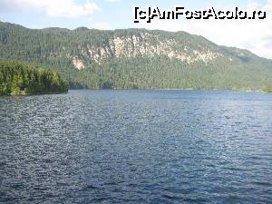 [P66] Vedere de pe malul lacului Eibsee » foto by spiros
 - 
<span class="allrVoted glyphicon glyphicon-heart hidden" id="av679760"></span>
<a class="m-l-10 hidden" id="sv679760" onclick="voting_Foto_DelVot(,679760,5408)" role="button">șterge vot <span class="glyphicon glyphicon-remove"></span></a>
<a id="v9679760" class=" c-red"  onclick="voting_Foto_SetVot(679760)" role="button"><span class="glyphicon glyphicon-heart-empty"></span> <b>LIKE</b> = Votează poza</a> <img class="hidden"  id="f679760W9" src="/imagini/loader.gif" border="0" /><span class="AjErrMes hidden" id="e679760ErM"></span>