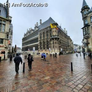 [P47] Gent, Piața Sf. Bavo, în plan îndepărtat Stadhuis (Primăria), poză micșorată pe jumătate » foto by mprofeanu
 - 
<span class="allrVoted glyphicon glyphicon-heart hidden" id="av1444265"></span>
<a class="m-l-10 hidden" id="sv1444265" onclick="voting_Foto_DelVot(,1444265,5419)" role="button">șterge vot <span class="glyphicon glyphicon-remove"></span></a>
<a id="v91444265" class=" c-red"  onclick="voting_Foto_SetVot(1444265)" role="button"><span class="glyphicon glyphicon-heart-empty"></span> <b>LIKE</b> = Votează poza</a> <img class="hidden"  id="f1444265W9" src="/imagini/loader.gif" border="0" /><span class="AjErrMes hidden" id="e1444265ErM"></span>