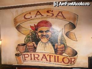 [P16] Restaurant Casa Piratilor, daca l-as vedea in carne si oase sigur as fugi, dar asa, in fotografie e inofensiv :)  » foto by sunflower
 - 
<span class="allrVoted glyphicon glyphicon-heart hidden" id="av460253"></span>
<a class="m-l-10 hidden" id="sv460253" onclick="voting_Foto_DelVot(,460253,5534)" role="button">șterge vot <span class="glyphicon glyphicon-remove"></span></a>
<a id="v9460253" class=" c-red"  onclick="voting_Foto_SetVot(460253)" role="button"><span class="glyphicon glyphicon-heart-empty"></span> <b>LIKE</b> = Votează poza</a> <img class="hidden"  id="f460253W9" src="/imagini/loader.gif" border="0" /><span class="AjErrMes hidden" id="e460253ErM"></span>