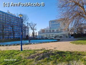 [P02] Restaurantul hotelului Sulina din Mamaia - vedere din faleză » foto by nicole33
 - 
<span class="allrVoted glyphicon glyphicon-heart hidden" id="av1522760"></span>
<a class="m-l-10 hidden" id="sv1522760" onclick="voting_Foto_DelVot(,1522760,5688)" role="button">șterge vot <span class="glyphicon glyphicon-remove"></span></a>
<a id="v91522760" class=" c-red"  onclick="voting_Foto_SetVot(1522760)" role="button"><span class="glyphicon glyphicon-heart-empty"></span> <b>LIKE</b> = Votează poza</a> <img class="hidden"  id="f1522760W9" src="/imagini/loader.gif" border="0" /><span class="AjErrMes hidden" id="e1522760ErM"></span>