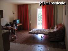 [P02] Livingul si bucataria. » foto by zsolt_tusnad
 - 
<span class="allrVoted glyphicon glyphicon-heart hidden" id="av118218"></span>
<a class="m-l-10 hidden" id="sv118218" onclick="voting_Foto_DelVot(,118218,5706)" role="button">șterge vot <span class="glyphicon glyphicon-remove"></span></a>
<a id="v9118218" class=" c-red"  onclick="voting_Foto_SetVot(118218)" role="button"><span class="glyphicon glyphicon-heart-empty"></span> <b>LIKE</b> = Votează poza</a> <img class="hidden"  id="f118218W9" src="/imagini/loader.gif" border="0" /><span class="AjErrMes hidden" id="e118218ErM"></span>