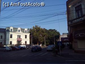 [P25] Calea Moșilor (veche) intersecție cu Hristo Botev, în dreapta - Golden Falcon, » foto by danaeldreny*
 - 
<span class="allrVoted glyphicon glyphicon-heart hidden" id="av896480"></span>
<a class="m-l-10 hidden" id="sv896480" onclick="voting_Foto_DelVot(,896480,5760)" role="button">șterge vot <span class="glyphicon glyphicon-remove"></span></a>
<a id="v9896480" class=" c-red"  onclick="voting_Foto_SetVot(896480)" role="button"><span class="glyphicon glyphicon-heart-empty"></span> <b>LIKE</b> = Votează poza</a> <img class="hidden"  id="f896480W9" src="/imagini/loader.gif" border="0" /><span class="AjErrMes hidden" id="e896480ErM"></span>