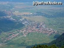 [P26] Orasul Zarnesti, vazut de pe Turnu » foto by Claudiu U.
 - 
<span class="allrVoted glyphicon glyphicon-heart hidden" id="av243456"></span>
<a class="m-l-10 hidden" id="sv243456" onclick="voting_Foto_DelVot(,243456,5764)" role="button">șterge vot <span class="glyphicon glyphicon-remove"></span></a>
<a id="v9243456" class=" c-red"  onclick="voting_Foto_SetVot(243456)" role="button"><span class="glyphicon glyphicon-heart-empty"></span> <b>LIKE</b> = Votează poza</a> <img class="hidden"  id="f243456W9" src="/imagini/loader.gif" border="0" /><span class="AjErrMes hidden" id="e243456ErM"></span>