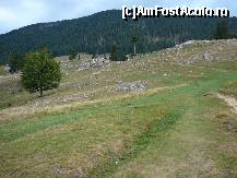 [P43] O parte din Zanoaga, privita inapoi. In fundal este Piatra Mica » foto by Claudiu U.
 - 
<span class="allrVoted glyphicon glyphicon-heart hidden" id="av256775"></span>
<a class="m-l-10 hidden" id="sv256775" onclick="voting_Foto_DelVot(,256775,5764)" role="button">șterge vot <span class="glyphicon glyphicon-remove"></span></a>
<a id="v9256775" class=" c-red"  onclick="voting_Foto_SetVot(256775)" role="button"><span class="glyphicon glyphicon-heart-empty"></span> <b>LIKE</b> = Votează poza</a> <img class="hidden"  id="f256775W9" src="/imagini/loader.gif" border="0" /><span class="AjErrMes hidden" id="e256775ErM"></span>