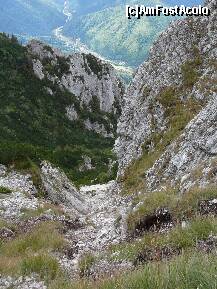 [P14] Acesta este 'jgheabul' ce ne-a pus la incercare conditia fizica » foto by Claudiu U.
 - 
<span class="allrVoted glyphicon glyphicon-heart hidden" id="av280614"></span>
<a class="m-l-10 hidden" id="sv280614" onclick="voting_Foto_DelVot(,280614,5764)" role="button">șterge vot <span class="glyphicon glyphicon-remove"></span></a>
<a id="v9280614" class=" c-red"  onclick="voting_Foto_SetVot(280614)" role="button"><span class="glyphicon glyphicon-heart-empty"></span> <b>LIKE</b> = Votează poza</a> <img class="hidden"  id="f280614W9" src="/imagini/loader.gif" border="0" /><span class="AjErrMes hidden" id="e280614ErM"></span>