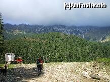 [P10] Poiana Grind si partea sudica a Pietrei Craiului » foto by Lumis66
 - 
<span class="allrVoted glyphicon glyphicon-heart hidden" id="av229380"></span>
<a class="m-l-10 hidden" id="sv229380" onclick="voting_Foto_DelVot(,229380,5764)" role="button">șterge vot <span class="glyphicon glyphicon-remove"></span></a>
<a id="v9229380" class=" c-red"  onclick="voting_Foto_SetVot(229380)" role="button"><span class="glyphicon glyphicon-heart-empty"></span> <b>LIKE</b> = Votează poza</a> <img class="hidden"  id="f229380W9" src="/imagini/loader.gif" border="0" /><span class="AjErrMes hidden" id="e229380ErM"></span>