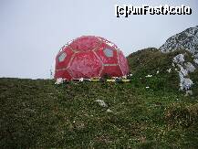 [P26] Refugiul din saua Grind - bun pe vreme rea » foto by Lumis66
 - 
<span class="allrVoted glyphicon glyphicon-heart hidden" id="av229413"></span>
<a class="m-l-10 hidden" id="sv229413" onclick="voting_Foto_DelVot(,229413,5764)" role="button">șterge vot <span class="glyphicon glyphicon-remove"></span></a>
<a id="v9229413" class=" c-red"  onclick="voting_Foto_SetVot(229413)" role="button"><span class="glyphicon glyphicon-heart-empty"></span> <b>LIKE</b> = Votează poza</a> <img class="hidden"  id="f229413W9" src="/imagini/loader.gif" border="0" /><span class="AjErrMes hidden" id="e229413ErM"></span>